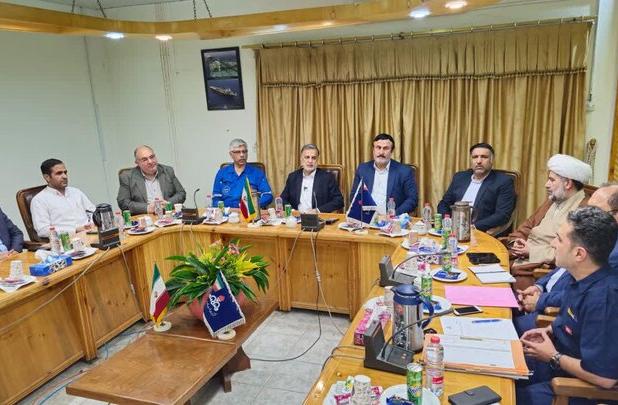 مشکلات فرودگاه بهرگان رفع شود