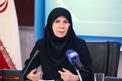 لزوم بازنگری در سیاست‌های ارزی و تجاری کشور