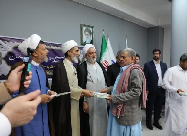 سران طوایف اختلاف دار جنوب کرمان، رهبر وفاق و دوستی شوند