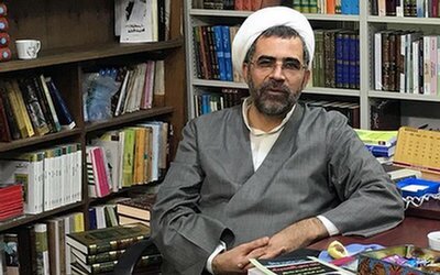 استاد مهدوی راد تمام عمر خود را در کتابخانه‌ها گذراندند