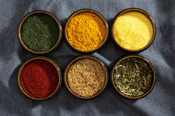 بهترین برندهای ادویه ای ایران: فرمول طلایی مقایسه، خرید و استفاده