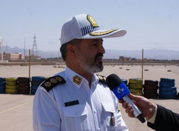 سانتافه متخلف در محور دامغان- سمنان توقیف و روانه پارکینگ شد