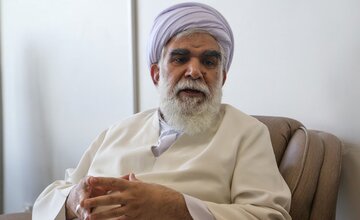 برای تامین آب، برق، نان و خوراک غزه اقدام کنیم