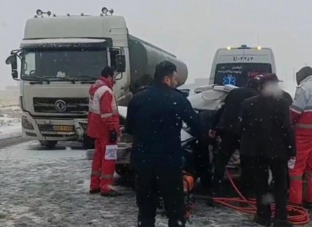 امدادرسانی به مصدومان حادثه واژگونی تیبا