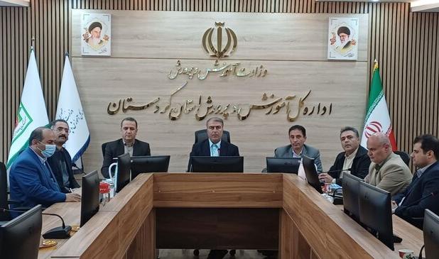 زیرساخت‌های امتحانات نیم‌سال باید تقویت شود