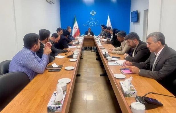 هیچ دانش‌آموز دختری نباید به دلیل محدودیت رشته تحصیلی از ادامه تحصیل بازماند