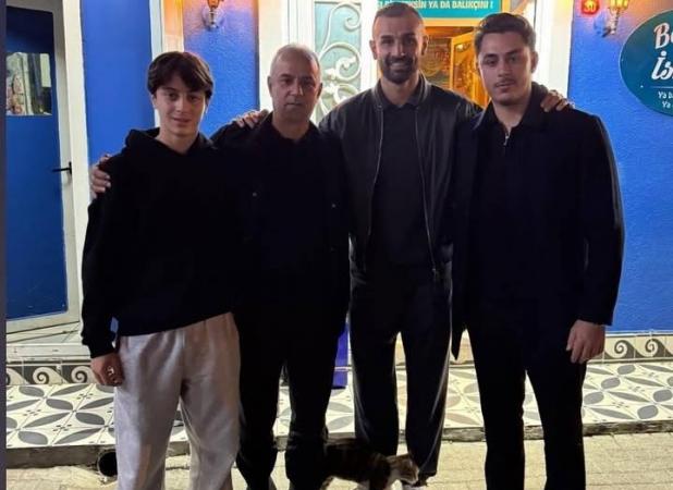 دیدار پرسپولیسی‌های سابق با یکدیگر