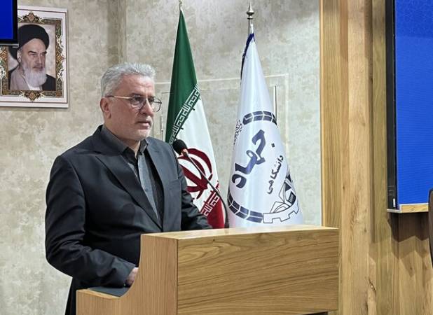 معاون استاندار قزوین: نخبگان برای روشنگری کمک کنند