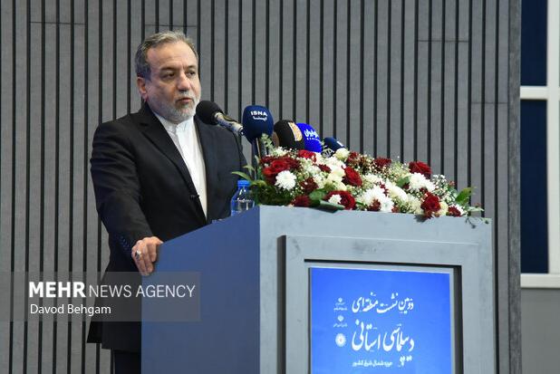 عراقچی: همسایگان اولویت اصلی سیاست خارجی ایران هستند