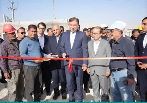 دبستان دخترانه ۶ کلاسه در شهرستان دیر افتتاح شد