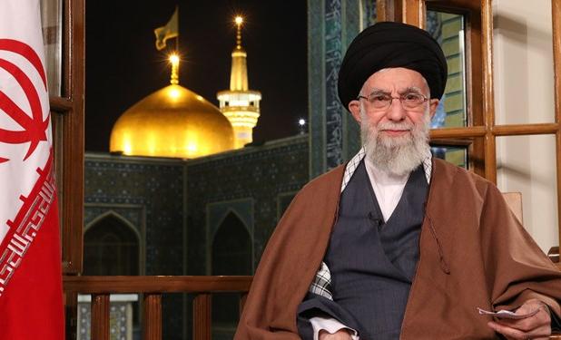 رهبر انقلاب: منظور دشمن از دگرگونی، تغییر هویت جمهوری اسلامی است