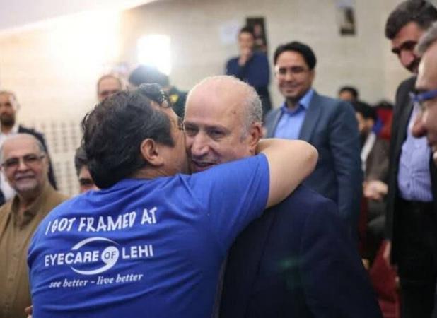 آشتی تاج و خداداد عزیزی پس از مصاحبه جنجالی