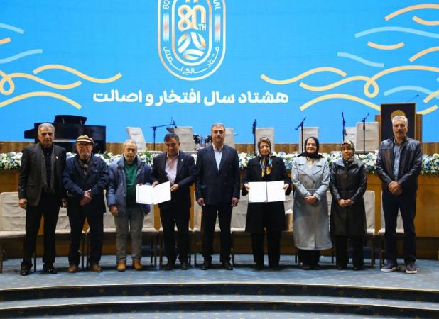 استقلال جشن میلیاردی می‌خواست یا زیرساخت؟