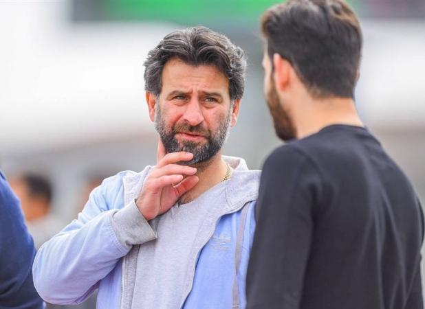 نوری: فدراسیون به تیم‌های شهرستانی نگاه از بالا به پایین دارد/ اگر مشکلی با ملوان دارند، بگویند