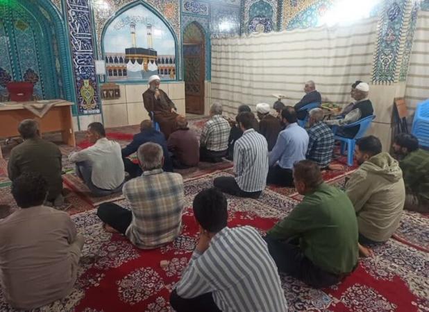 امام جمعه دشتستان: مساجد کانون پرورش معنویت و تقویت وحدت هستند