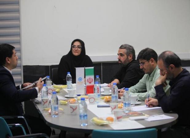 دیدار چهره‌به‌چهره دبیرکل نهاد کتابخانه‌های عمومی با کتابداران لرستانی