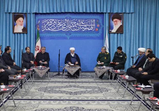 امام جمعه یزد: حفظ هویت دینی و فرهنگی استان نیازمند مشارکت فراگیر است