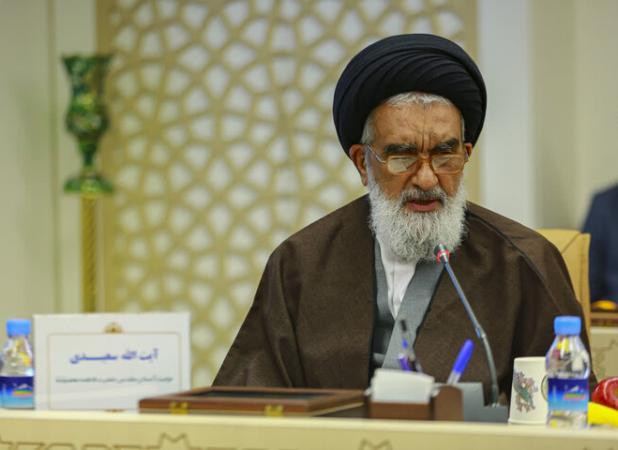 اعتاب مقدس بایدمواضع روشن و به‌روز در رویدادهای جهان اسلام داشته باشند