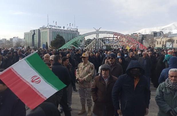 شور حضور سنندجی ها در راهپیمایی ۲۲ بهمن