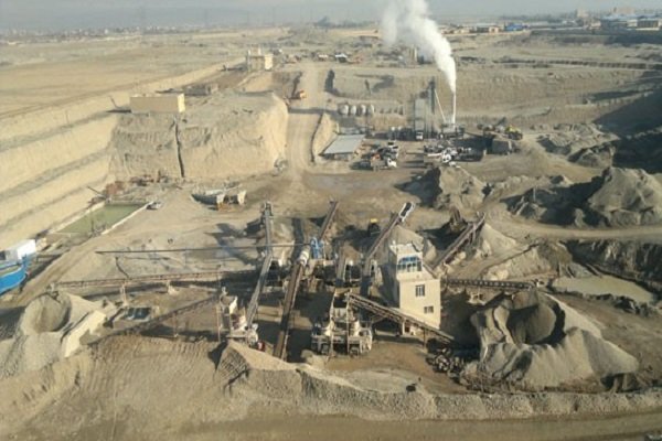تشکیل کمیته مشترک برای کاهش آلودگی معادن شن و ماسه در تهران