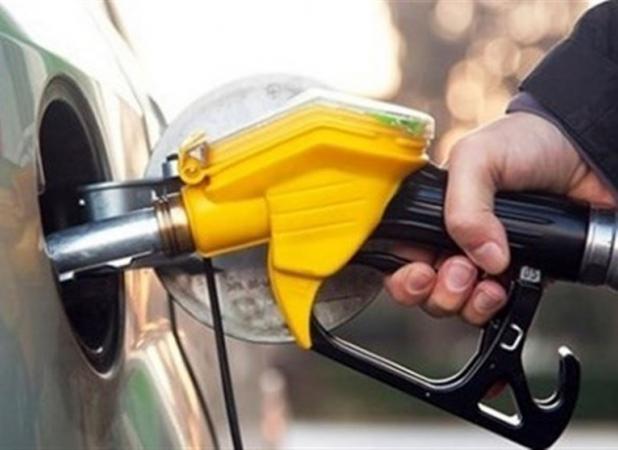افزایش قیمت بنزین در آمریکا علی‌رغم کاهش تقاضا