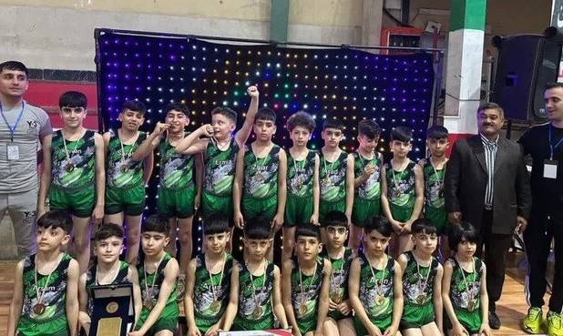 درخشش ژیمناستیک‌کاران سقزی در قهرمانی منطقه ۳ کشور