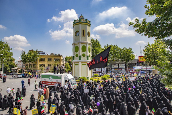 خروش مردم ساری در جشن ملی پیروزی انقلاب+فیلم