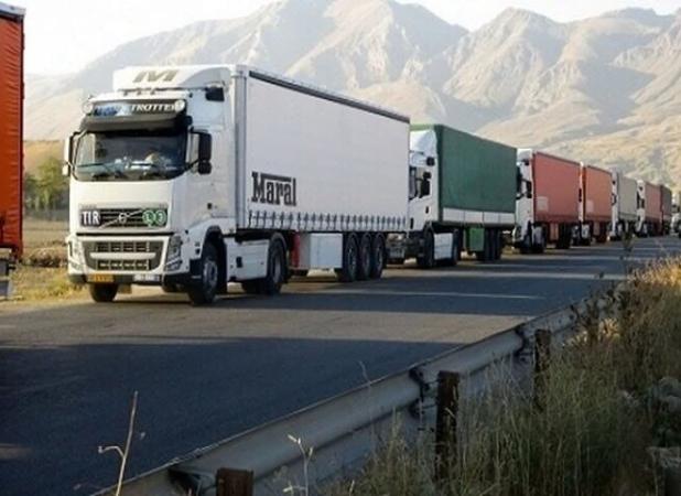 آذربایجان غربی محور توسعه تجارت بین المللی؛مرزها توسعه یابد