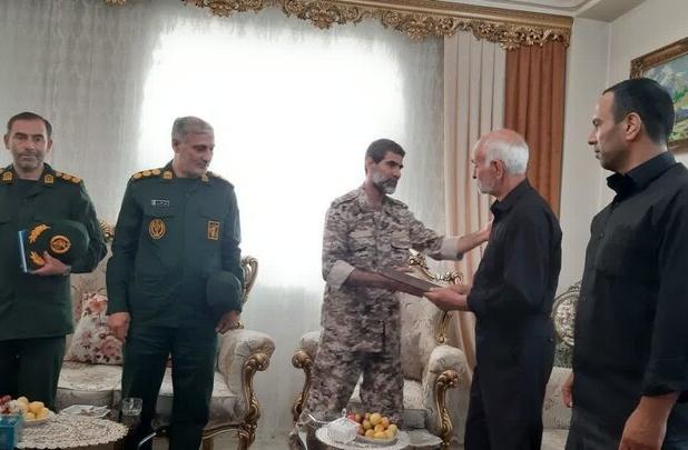 دیدار با خانواده شهدای اقتدار باقرلو و موسوی در خوی