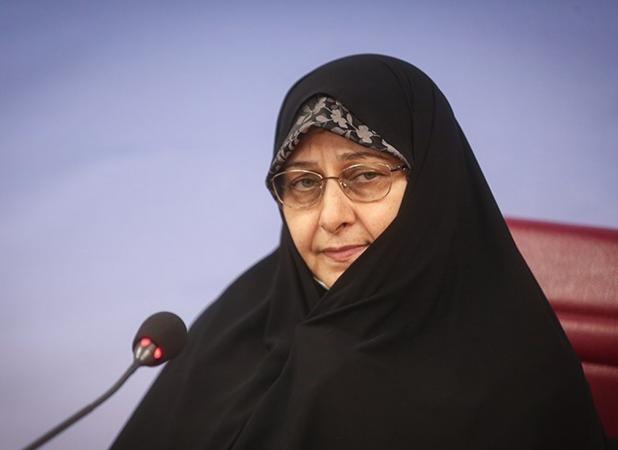  عدالت، محور سخنان رهبر در دیدار با بانوان