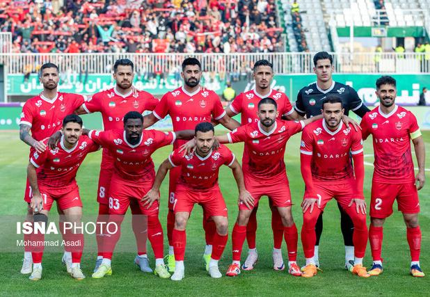 پرسپولیس - پیکان در ورزشگاه دستگردی