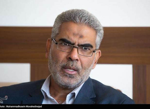 صمصامی: حمایت از بازار سهام و بازار بورس طلا باید مورد توجه قرار گیرد