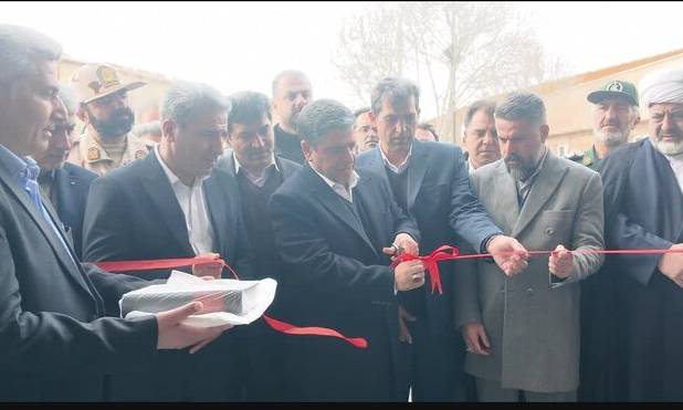 افتتاح همزمان ۵ واحد تولیدی در دومین روز از دهه فجر در اردبیل