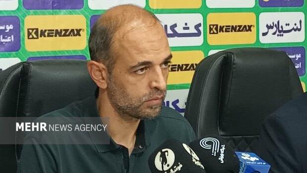 ملوانان جسورانه بازی کردند؛ از بازیکنانم راضی نیستم