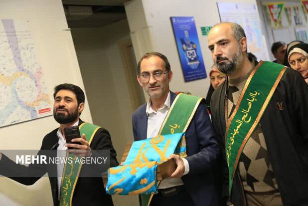 هدایای ویژه به ۷۰ بیمار ورامینی در آستانه ولادت حضرت ولی‌عصر (عج)