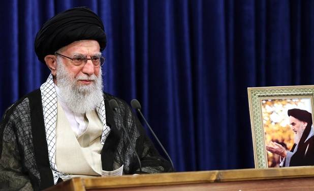 هرجا انقلابی عمل کردیم عقب ماندگی نداشتیم