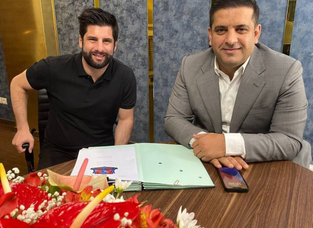 قرارداد سرمربی اسپانیایی نساجی امضا شد + عکس