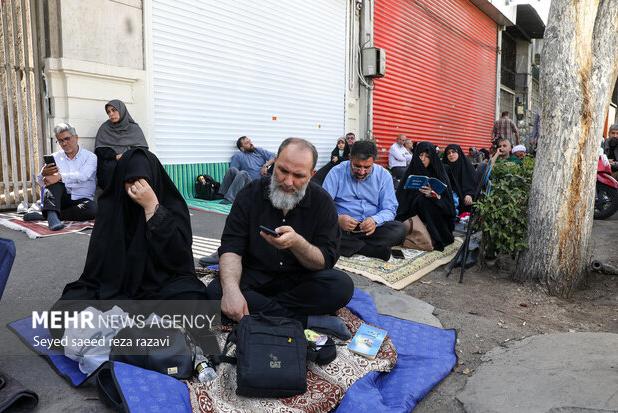 مراسم معنوی دعای عرفه در پایانه مرزی خسروی
