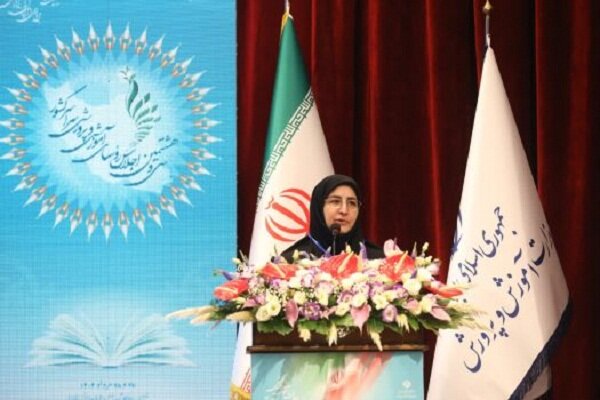 حکیم زاده: طرح «حامی» افت تحصیلی را تا ۴۹ درصد کاهش داد