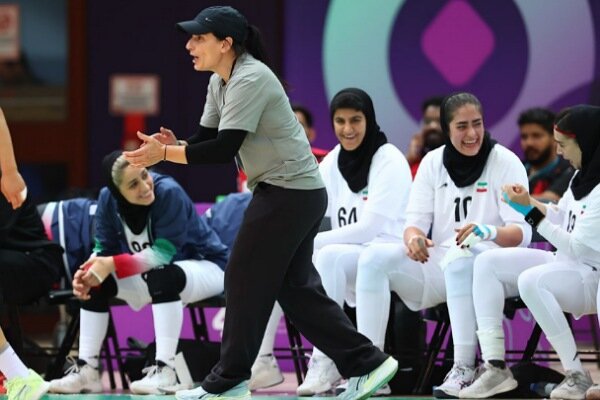 کریستیانا بعد از کسب مدال برنز  هندبال: به بازیکنانم افتخار می‌کنم