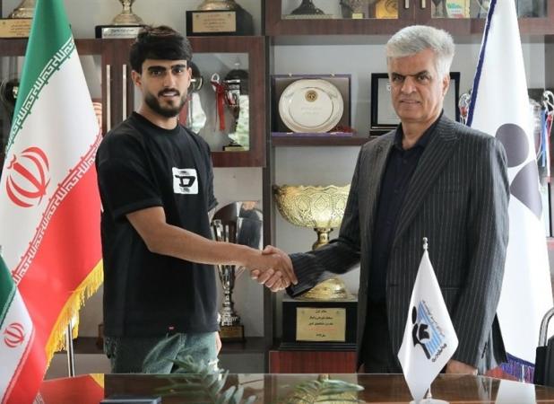 با اعلام باشگاه پیکان؛ غندی‌پور رسماً به شباب الاهلی پیوست