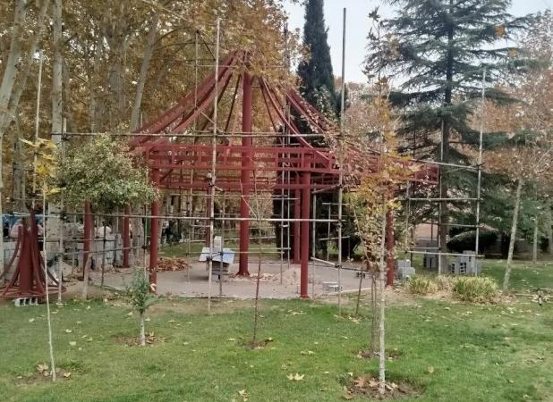 وقتی تهران نفس ندارد، پروژه تازه شهردار چای‌خانه‌سازی است!