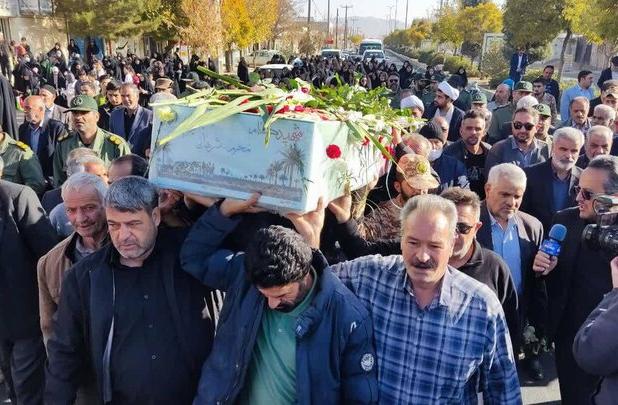 مراسم تشییع پیکر پاک شهید گمنام فاطمی در شهابیه خمین