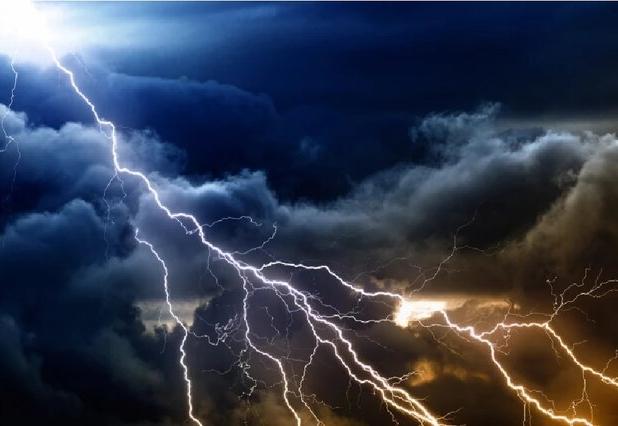 صاعقه‌زدگی ۳ روستایی در سردشت