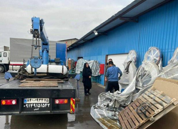 تجهیزاتی به ارزش ۲۳۰ میلیارد ریال به هنرستان‌های آذربایجان شرقی رسید