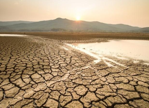 اتخاذ تدابیر لازم برای حل بحران کم آبی در شاهرود و سمنان