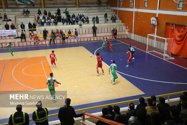 تیم فوتسال بهشتی سازه گرگان مغلوب صدرنشین اصفهانی شد