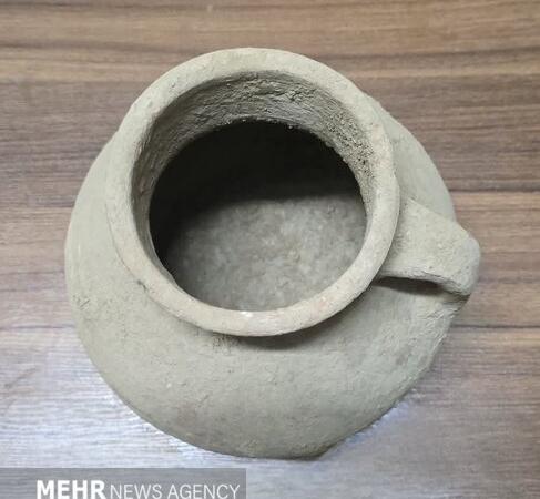 کشف و ضبط ۹ قلم شیء تاریخی پیش از اسلام
