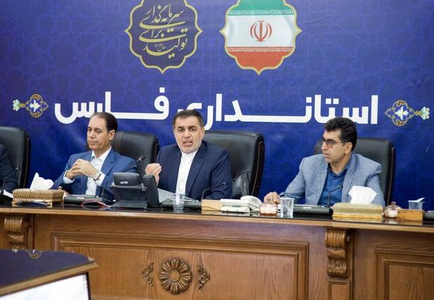 معاون استاندار: دستگاه‌های اجرایی فارس در تأمین پایدار اقلام مورد نیاز مردم همکاری داشته باشند