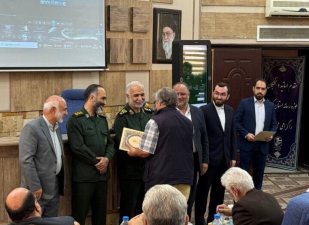 تجلیل از خبرنگاران خبرگزاری مهر در آیین گرامیداشت «صدای حقیقت»کرمانشاه